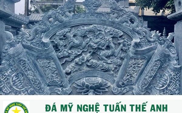 Cuốn thư đá 07